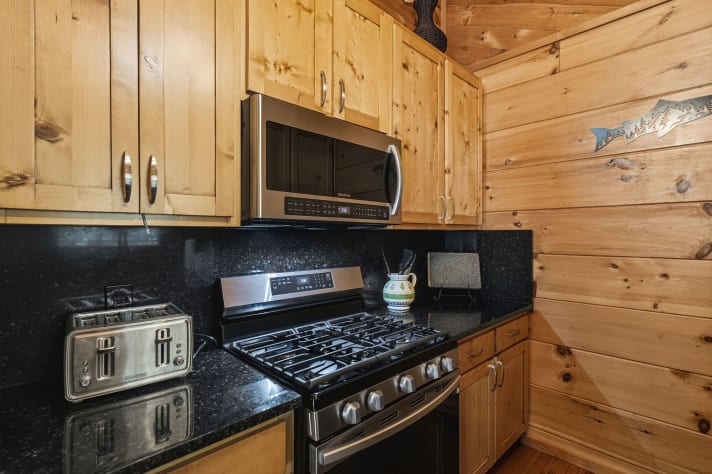 Pigeon Forge, Tennessee Cabin Rental - Gallery Image #14