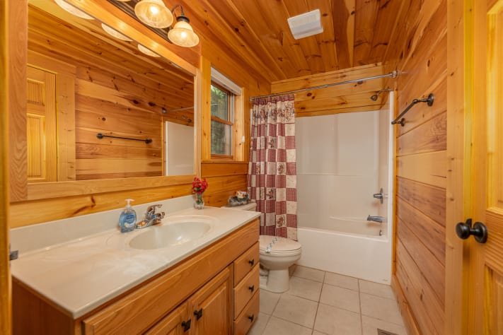 Gatlinburg, Tennessee Cabin Rental - Gallery Image #13