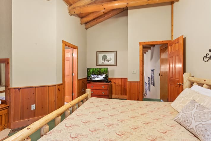 Pigeon Forge, Tennessee Cabin Rental - Gallery Image #11