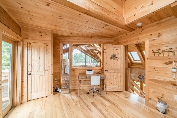 Office area located in primary bedroom. Pigeon Forge, Tennessee Cabin Rental - Gallery Image #20