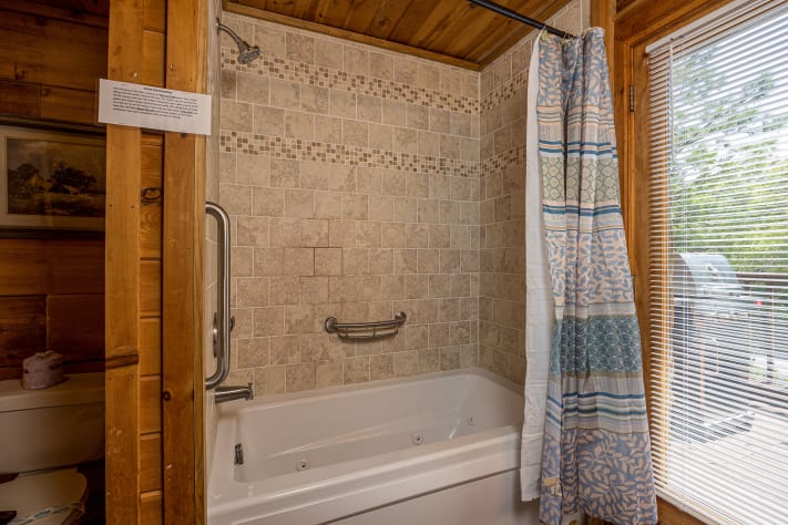 Gatlinburg, Tennessee Cabin Rental - Gallery Image #12