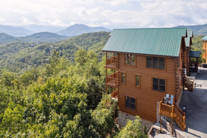 Pigeon Forge, Tennessee Cabin Rental - Gallery Image #1
