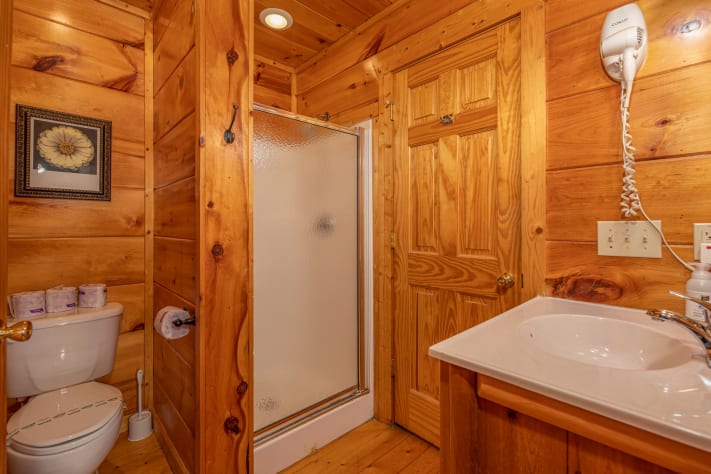 Gatlinburg, Tennessee Cabin Rental - Gallery Image #13