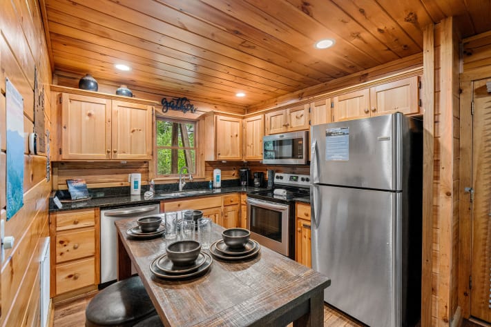 Gatlinburg, Tennessee Cabin Rental - Gallery Image #9