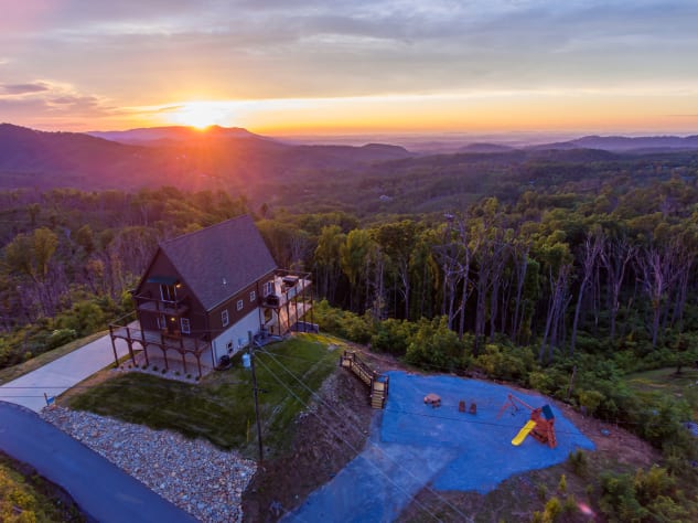Gatlinburg, Tennessee Cabin Rental - Gallery Image #2