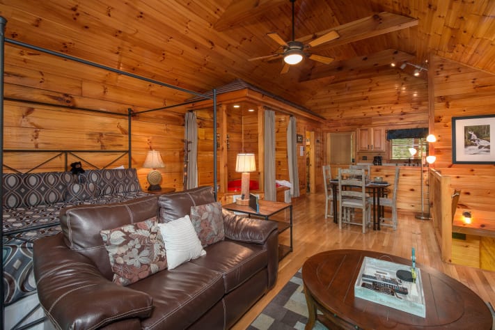 Pigeon Forge, Tennessee Cabin Rental - Gallery Image #5