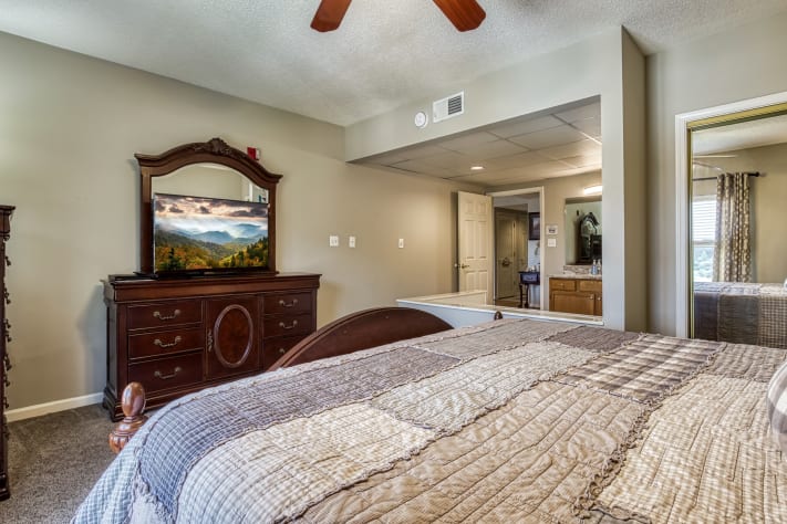 Pigeon Forge, Tennessee Cabin Rental - Gallery Image #15