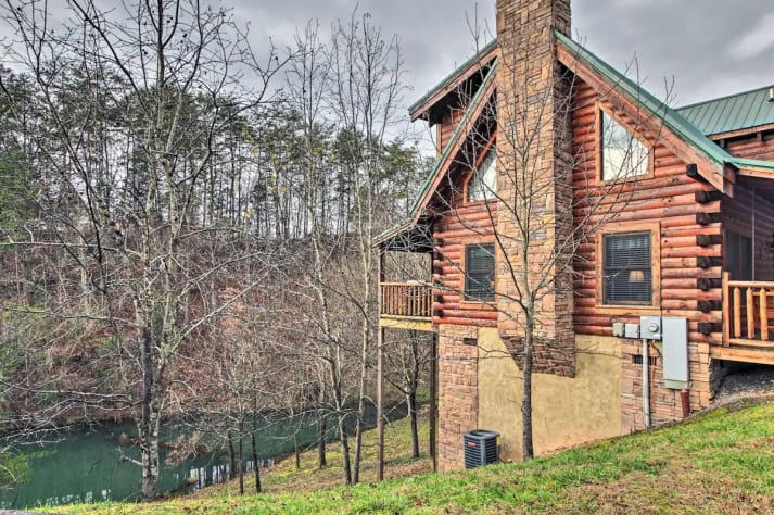 Photo #1 Pigeon Forge, Tennessee Cabin Rental - Gallery Image #1