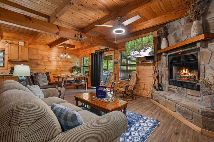 Pigeon Forge, Tennessee Cabin Rental - Gallery Image #7