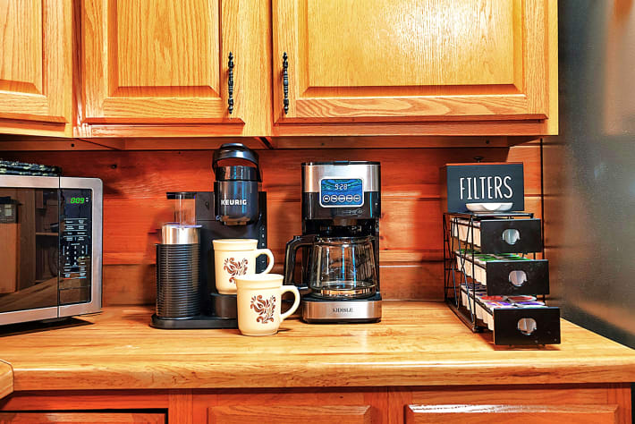 Kitchen/Coffee Station Sevierville, Tennessee Cabin Rental - Gallery Image #24