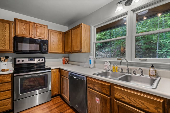 Pigeon Forge, Tennessee Cabin Rental - Gallery Image #14