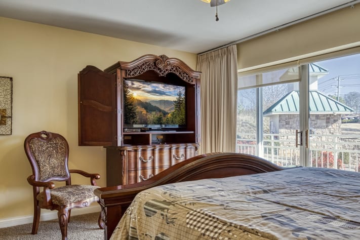 Pigeon Forge, Tennessee Cabin Rental - Gallery Image #23