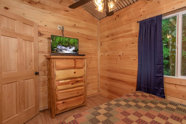 Gatlinburg, Tennessee Cabin Rental - Gallery Image #13