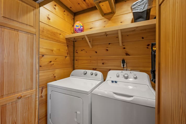 Photo #19 Sevierville, Tennessee Cabin Rental - Gallery Image #19