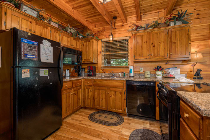 Pigeon Forge, Tennessee Cabin Rental - Gallery Image #7
