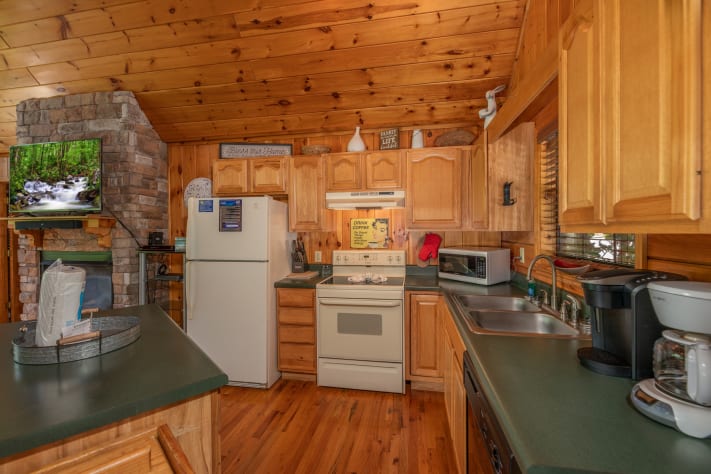 Pigeon Forge, Tennessee Cabin Rental - Gallery Image #7