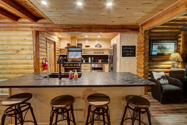 main cabin kitchen Sevierville, Tennessee Cabin Rental - Gallery Image #19