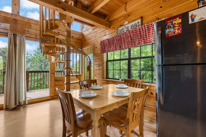 Pigeon Forge, Tennessee Cabin Rental - Gallery Image #10