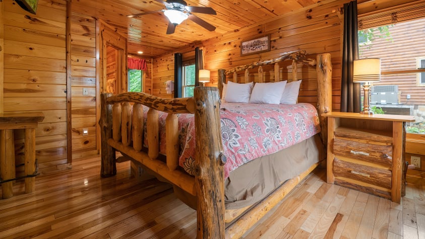 Gatlinburg, Tennessee Cabin Rental - Gallery Image #16