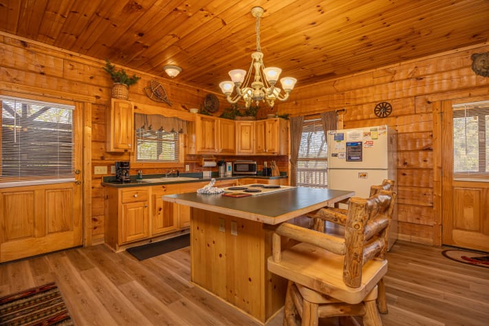 Pigeon Forge, Tennessee Cabin Rental - Gallery Image #6