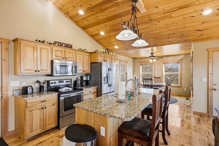 Pigeon Forge, Tennessee Cabin Rental - Gallery Image #10
