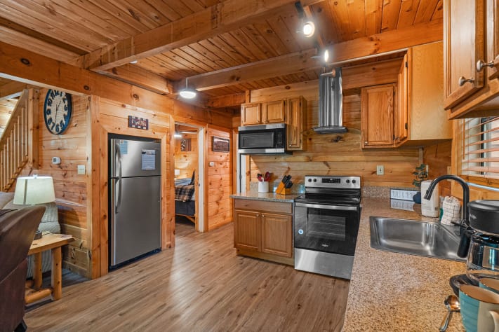 Pigeon Forge, Tennessee Cabin Rental - Gallery Image #14