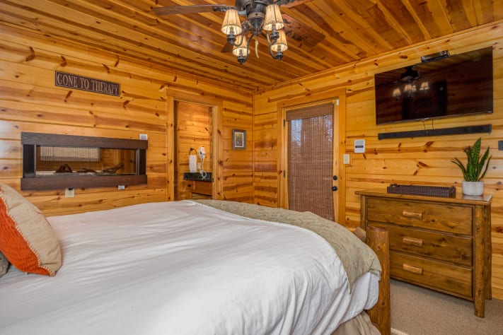 Gatlinburg, Tennessee Cabin Rental - Gallery Image #19