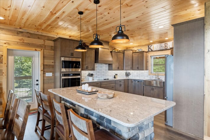 Pigeon Forge, Tennessee Cabin Rental - Gallery Image #11