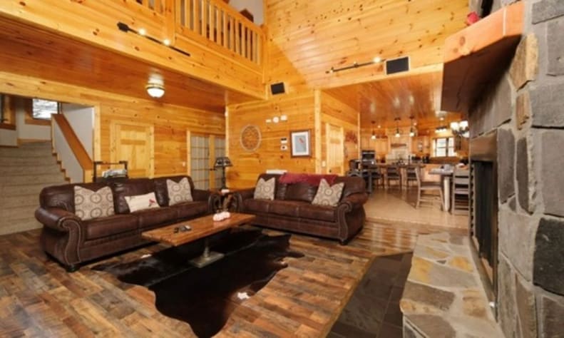 Pigeon Forge, Tennessee Cabin Rental - Gallery Image #5