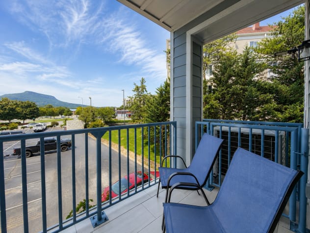 Photo #1 Pigeon Forge, Tennessee Condo Rental - Gallery Image #1