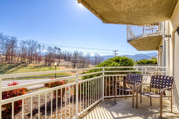 Pigeon Forge, Tennessee Cabin Rental - Gallery Image #7