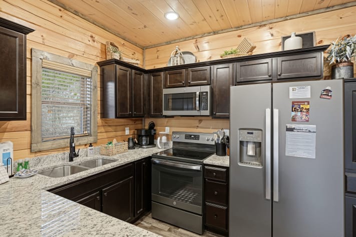 Sevierville, Tennessee Cabin Rental - Gallery Image #11