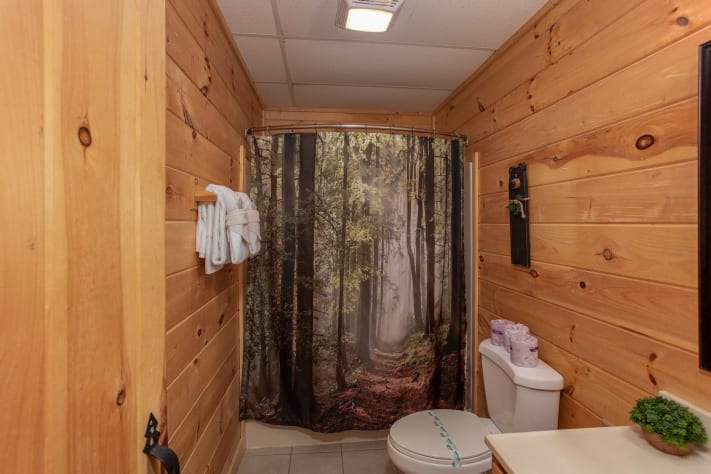 Gatlinburg, Tennessee Cabin Rental - Gallery Image #16