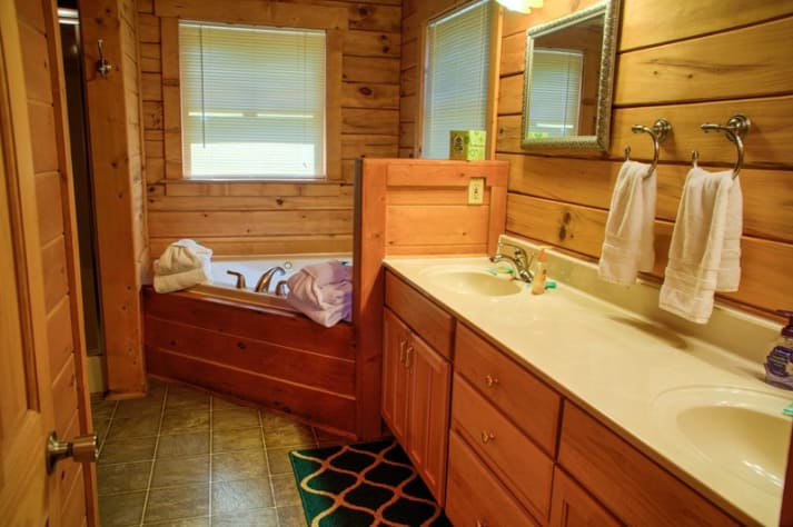 Gatlinburg, Tennessee Cabin Rental - Gallery Image #14