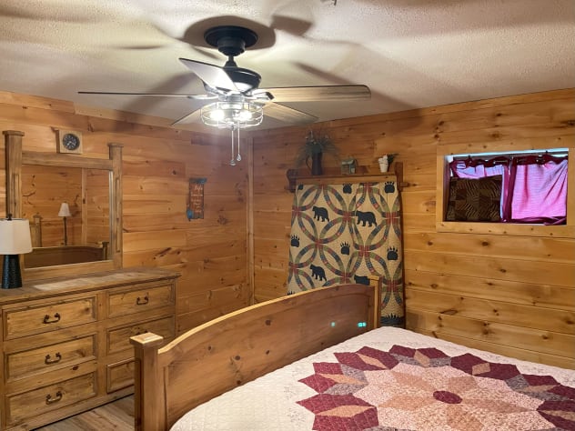 Gatlinburg, Tennessee Cabin Rental - Gallery Image #17