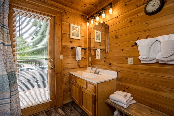 Gatlinburg, Tennessee Cabin Rental - Gallery Image #11