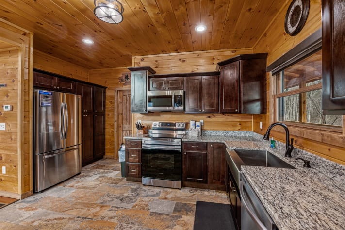 Pigeon Forge, Tennessee Cabin Rental - Gallery Image #13