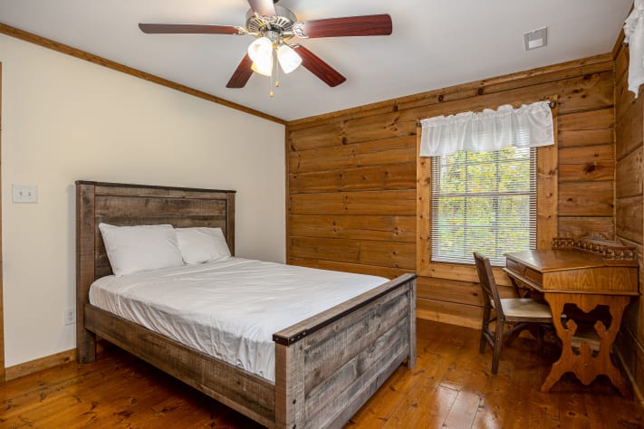 Gatlinburg, Tennessee Cabin Rental - Gallery Image #18