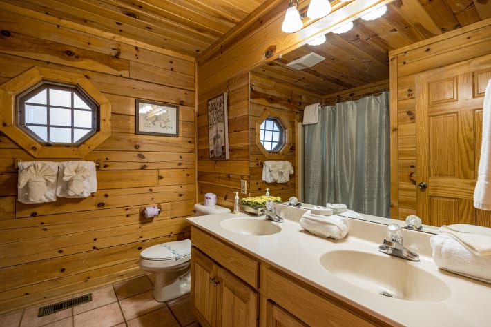 Pigeon Forge, Tennessee Cabin Rental - Gallery Image #12