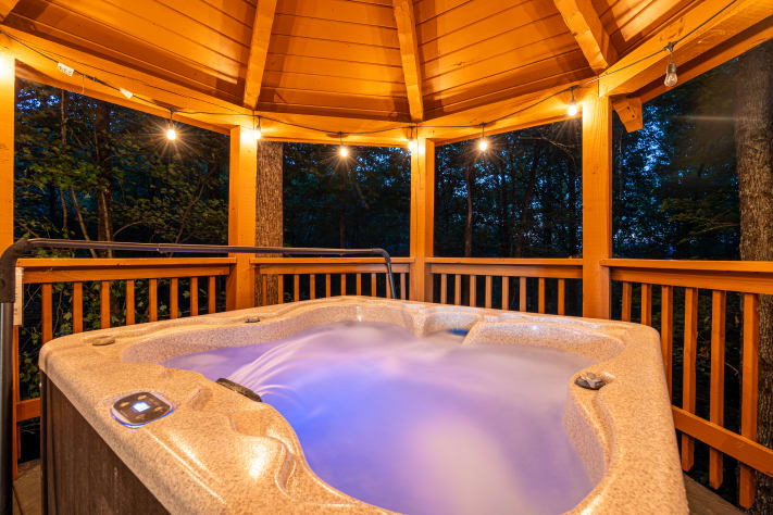 Gatlinburg, Tennessee Cabin Rental - Gallery Image #13