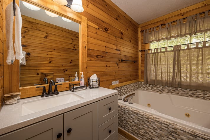 Pigeon Forge, Tennessee Cabin Rental - Gallery Image #15