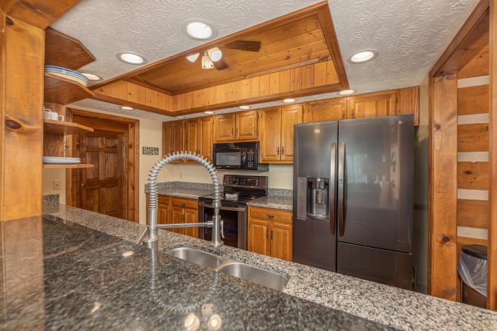 Gatlinburg, Tennessee Cabin Rental - Gallery Image #7