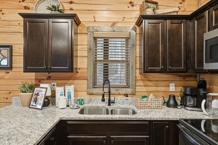 Sevierville, Tennessee Cabin Rental - Gallery Image #12