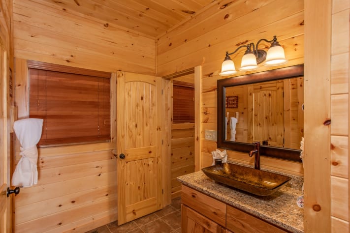 Gatlinburg, Tennessee Cabin Rental - Gallery Image #21