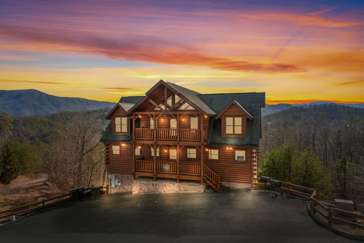 Pigeon Forge, Tennessee Lodge Rental - Gallery Image #1