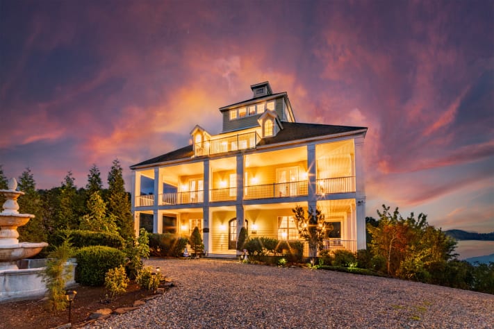 Dandridge, Tennessee Cabin Rental - Gallery Image #1