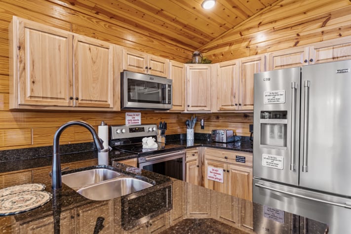 Gatlinburg, Tennessee Cabin Rental - Gallery Image #15