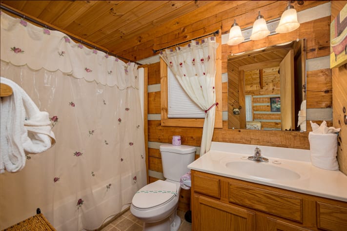 Pigeon Forge, Tennessee Cabin Rental - Gallery Image #21