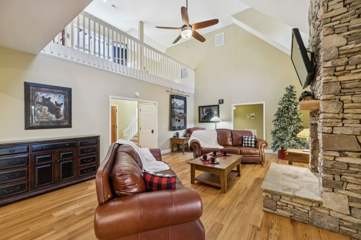 Pigeon Forge, Tennessee Cabin Rental - Gallery Image #4