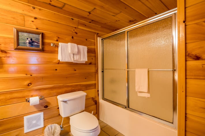 Pigeon Forge, Tennessee Cabin Rental - Gallery Image #15